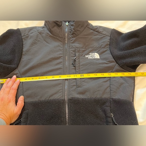 The North Face Women’s Black Zip-Up Fleece Denali Jacket Size Small - Picture 12 of 12